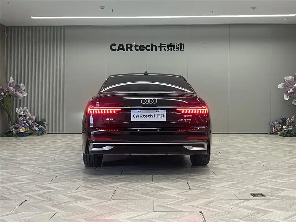 Audi A6L — фото 5