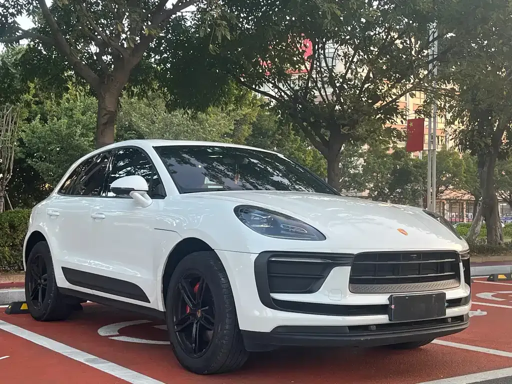 Porsche Macan — фото 8