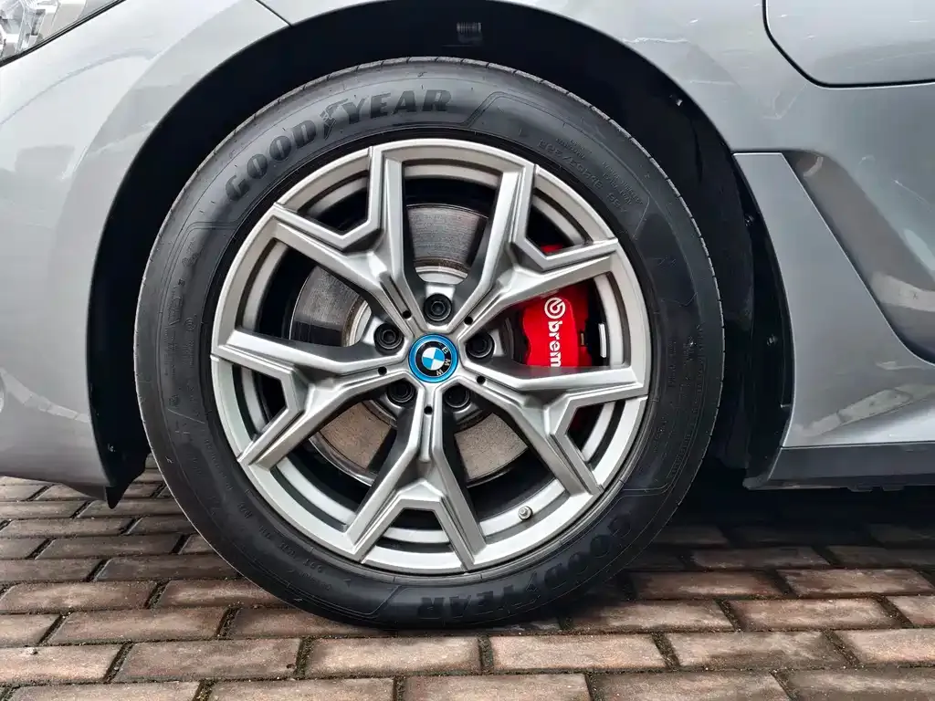 BMW i3 2024 из CN, фото 2