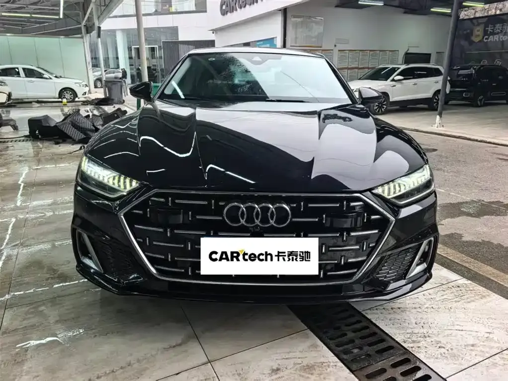 Audi A7L 2023 из CN, фото 3