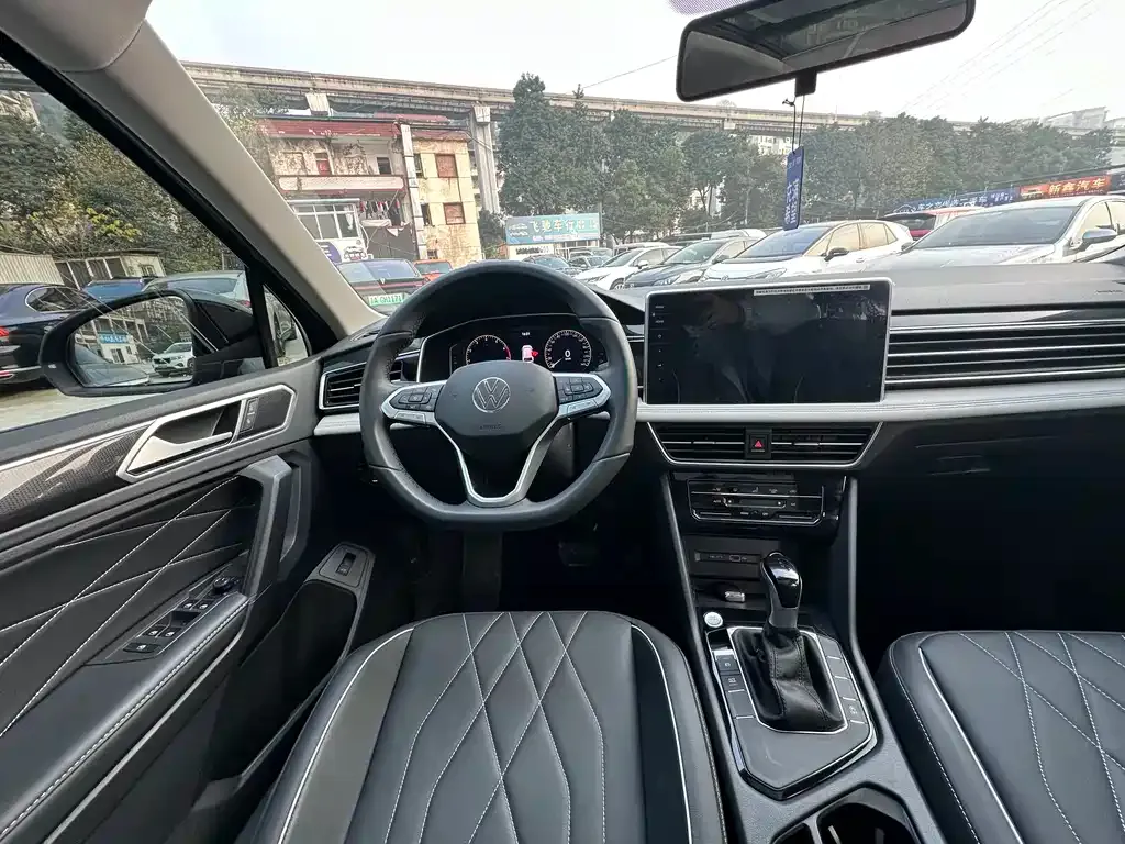 Volkswagen Tiguan L 2025 из CN, фото 4