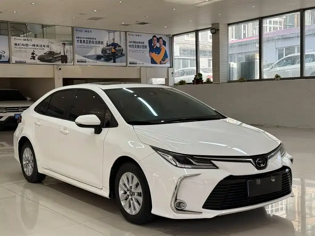 Toyota Corolla 2022 из CN, фото 8