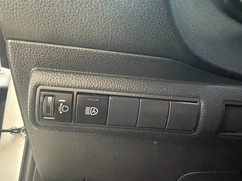 Toyota Corolla 2022 из CN, фото 9