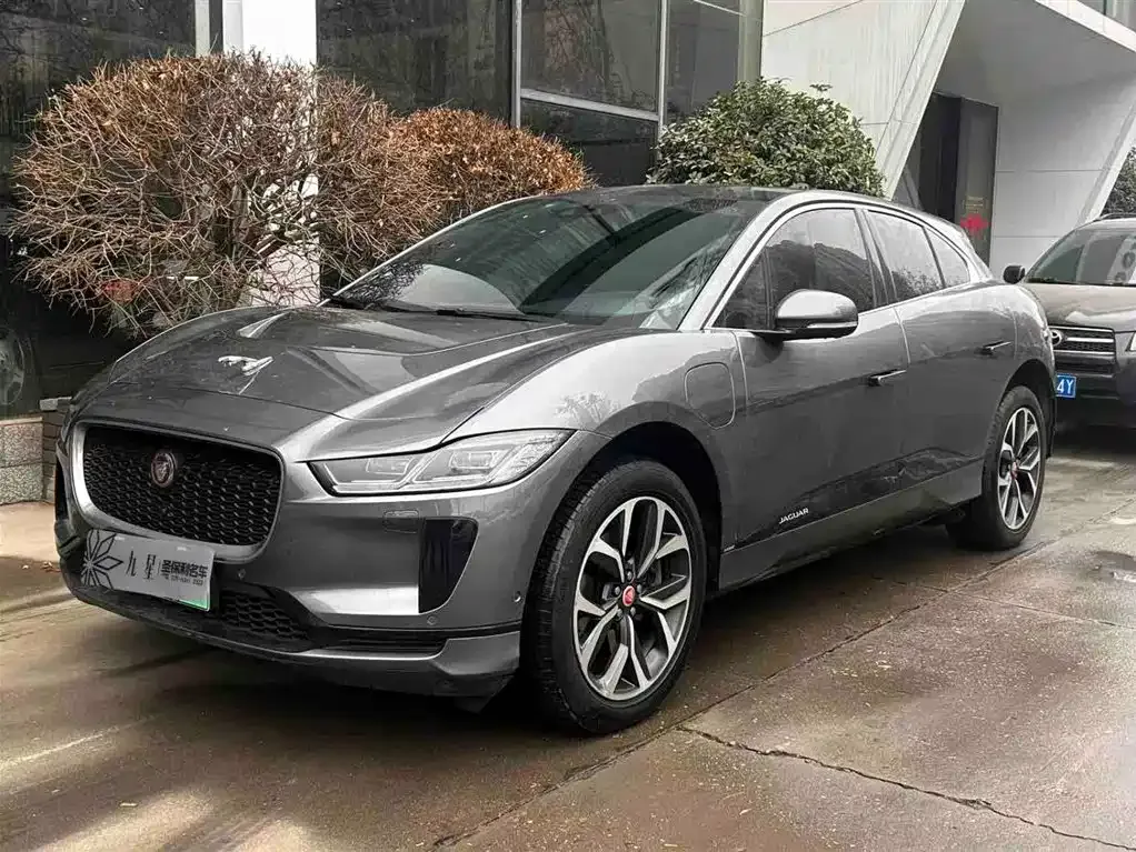 Jaguar I-PACE