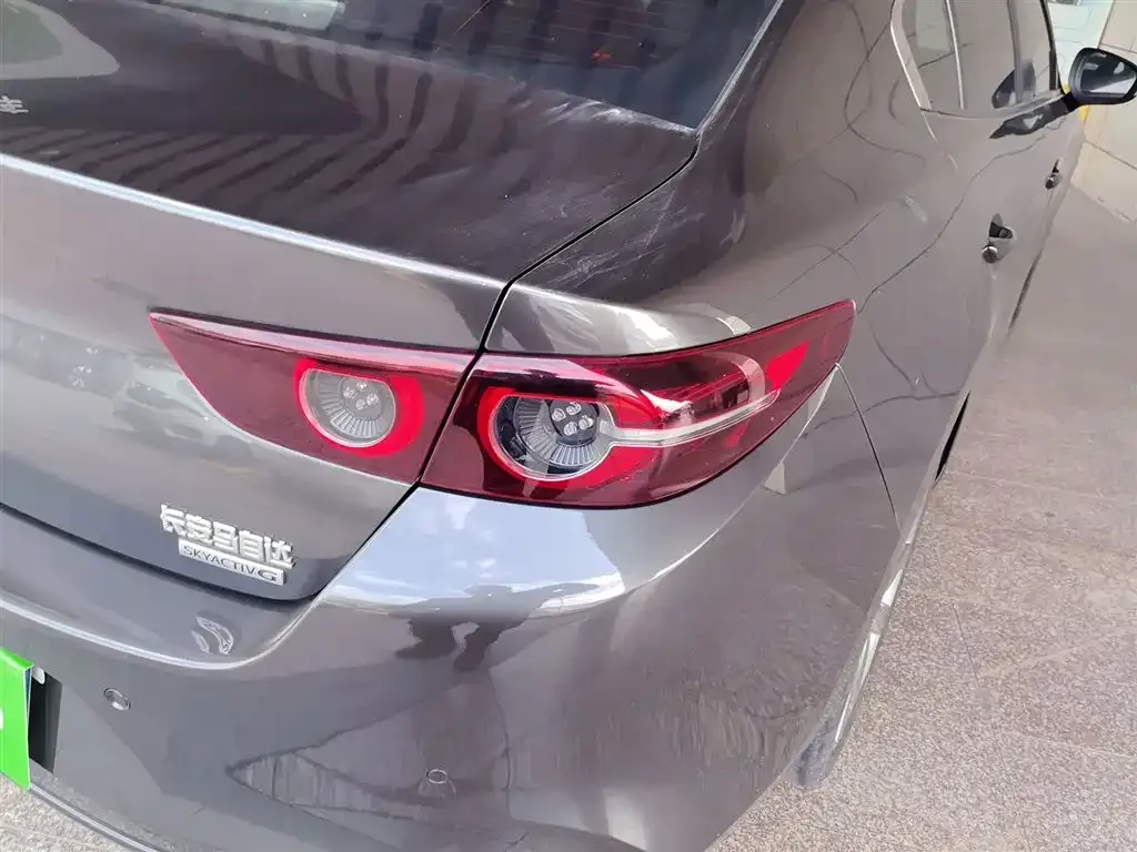 Mazda 3 Axela 2022 из CN, фото 4