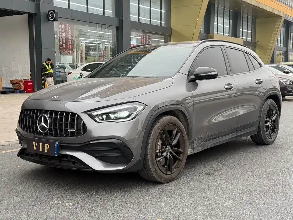 Mercedes-Benz GLA AMG 2024 из CN, фото 1