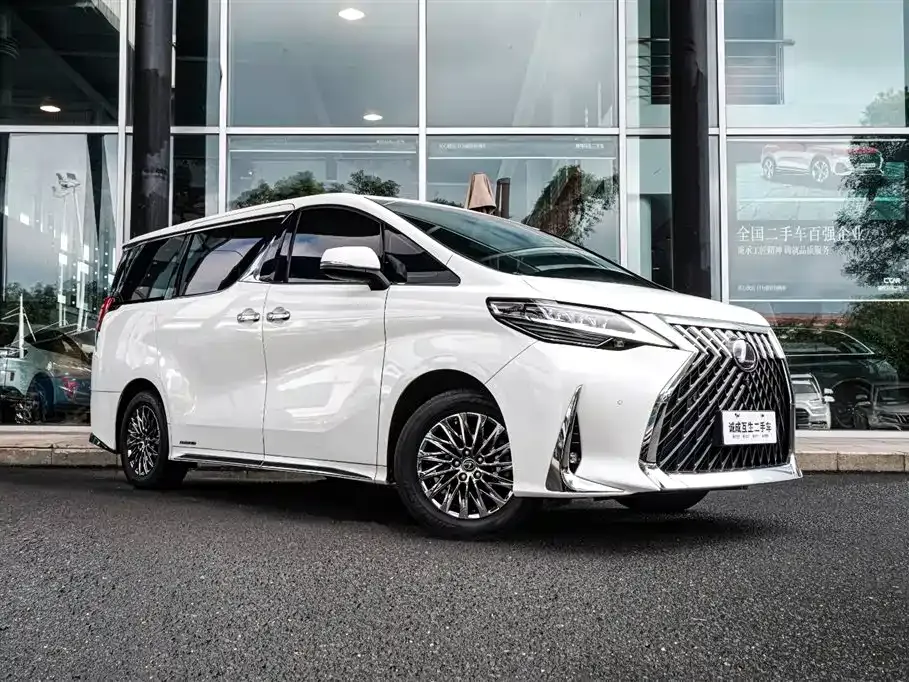 Lexus LM 2023 из CN, фото 6