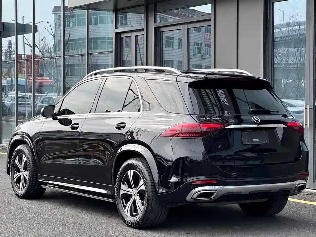 Mercedes-Benz GLE 2023 из CN, фото 4