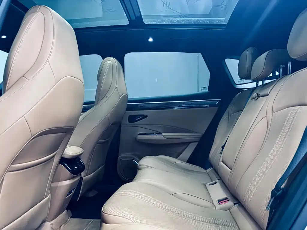 Geely Galaxy L7 — фото 8