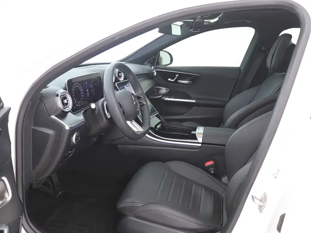 Mercedes-Benz C-Class 2024 из CN, фото 4
