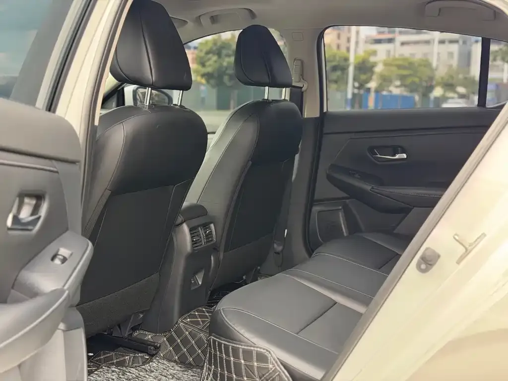 Nissan Sylphy 2024 из CN, фото 3