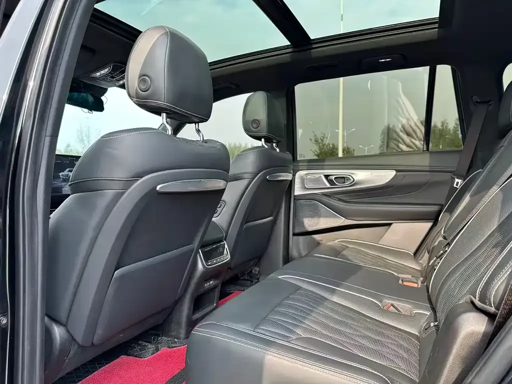GAC Motor Trumpchi GS8 — фото 8