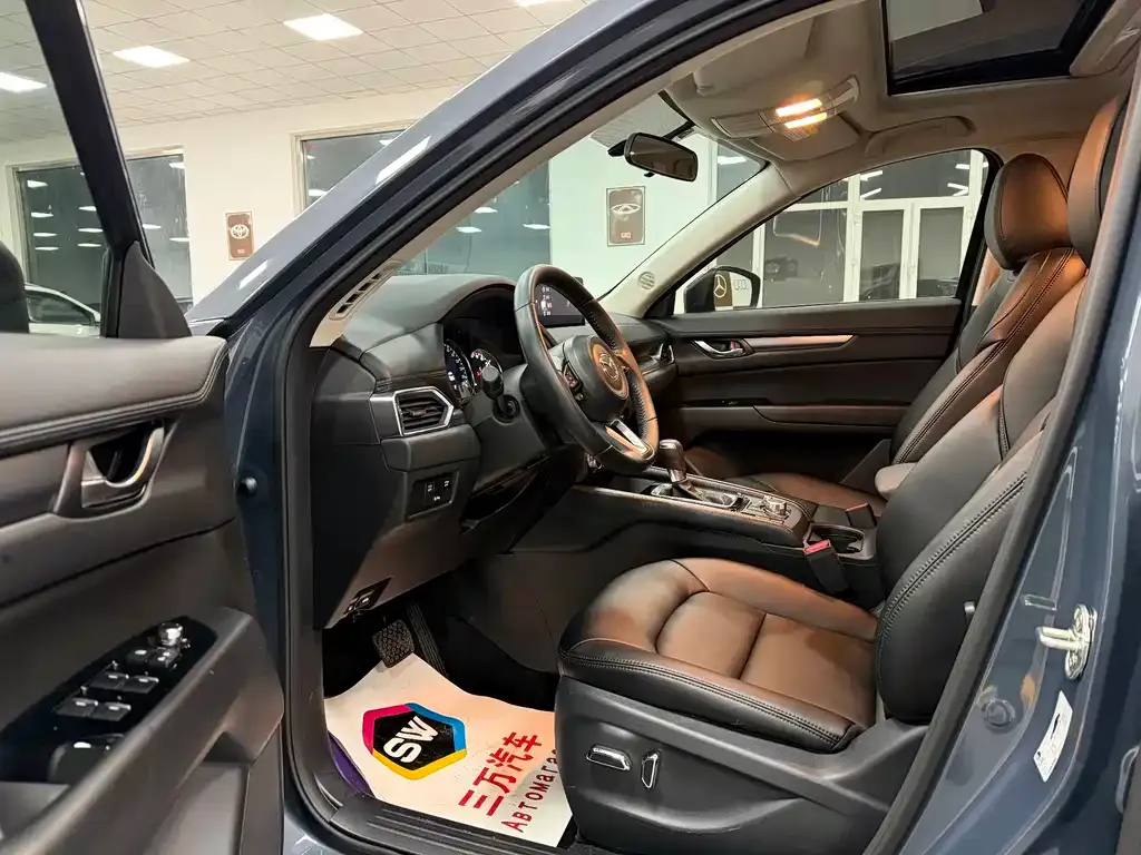 Mazda CX-5 2023 из CN, фото 9