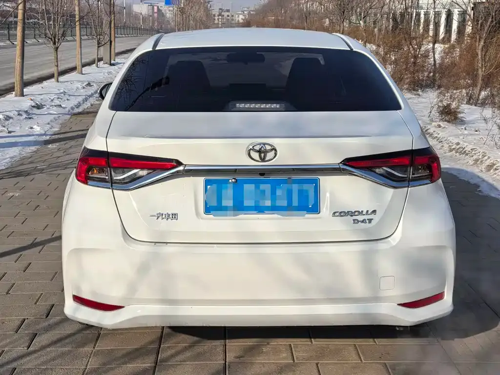Toyota Corolla 2023 из CN, фото 9