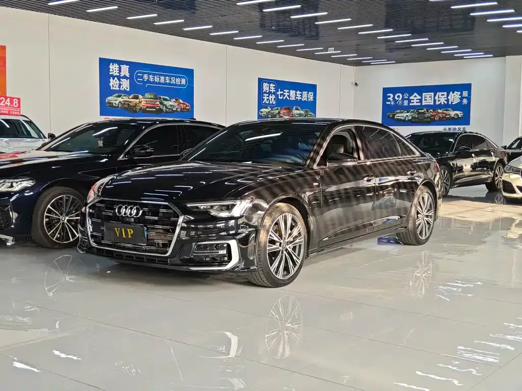 Audi A6L 2023 из CN, фото 1