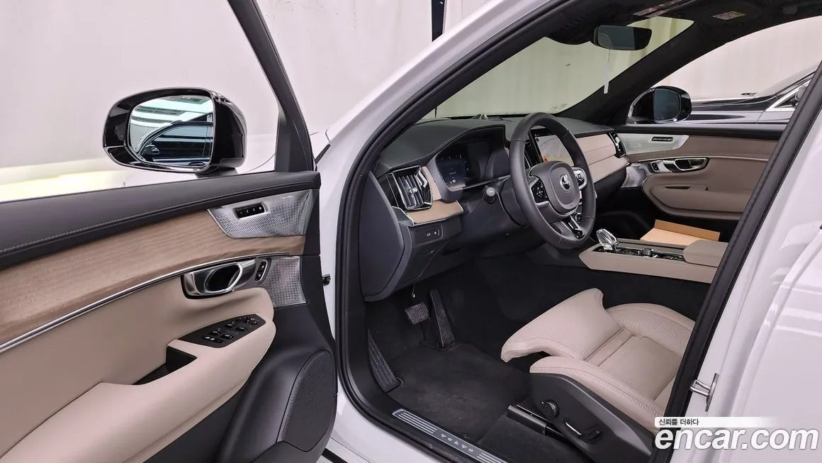Volvo XC90 2026 из KR, фото 3