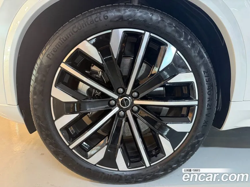 Volvo XC90 2025 из KR, фото 9