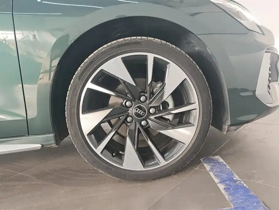 Audi A3 2023 из CN, фото 6