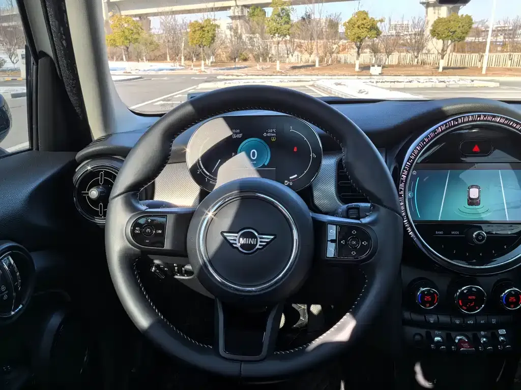 MINI Cooper (3-door) 2022 из CN, фото 8