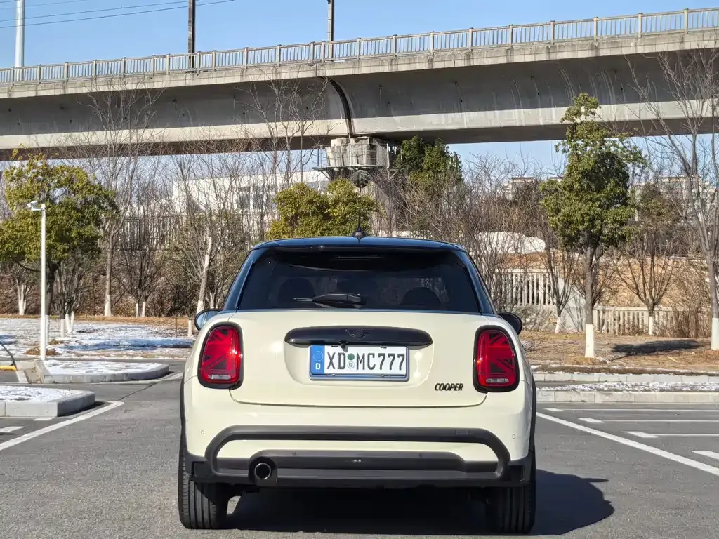 MINI Cooper (3-door) 2022 из CN, фото 10