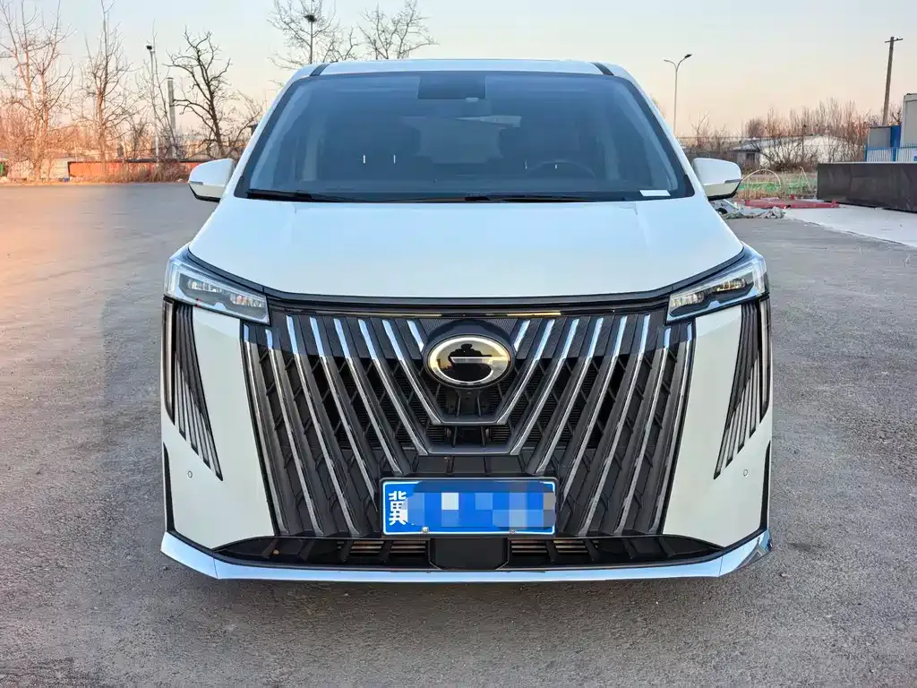 GAC Motor Trumpchi M8 — фото 2