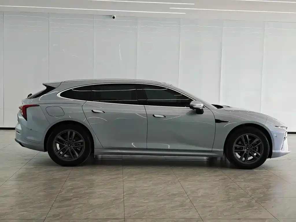 Neta S Shooting Brake 2025 из CN, фото 5