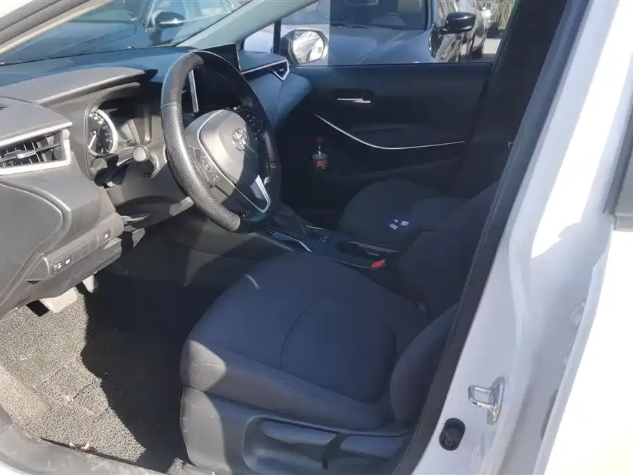 Toyota Corolla 2021 из CN, фото 3