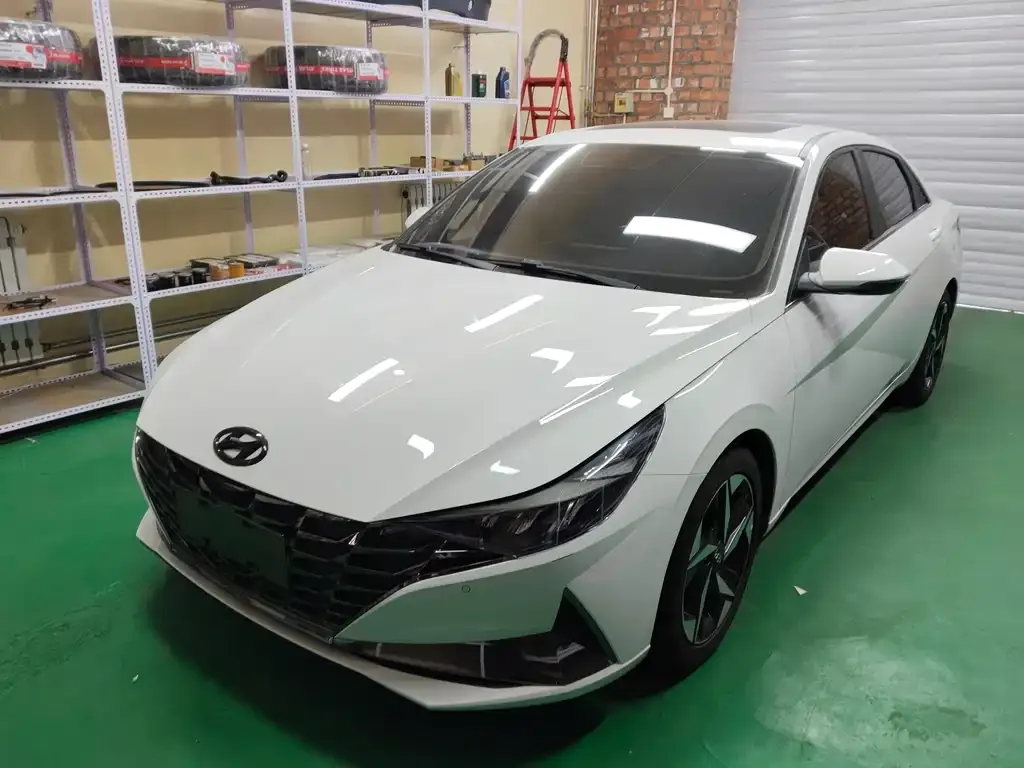 Hyundai Elantra 2022 из CN, фото 1