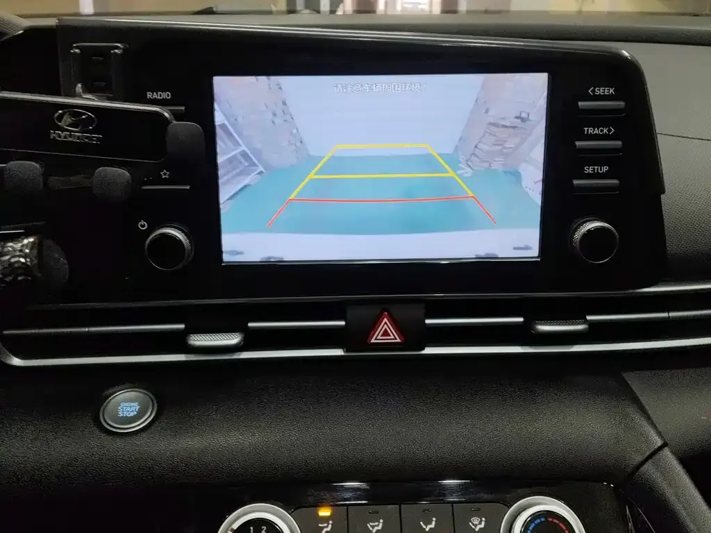Hyundai Elantra 2022 из CN, фото 4