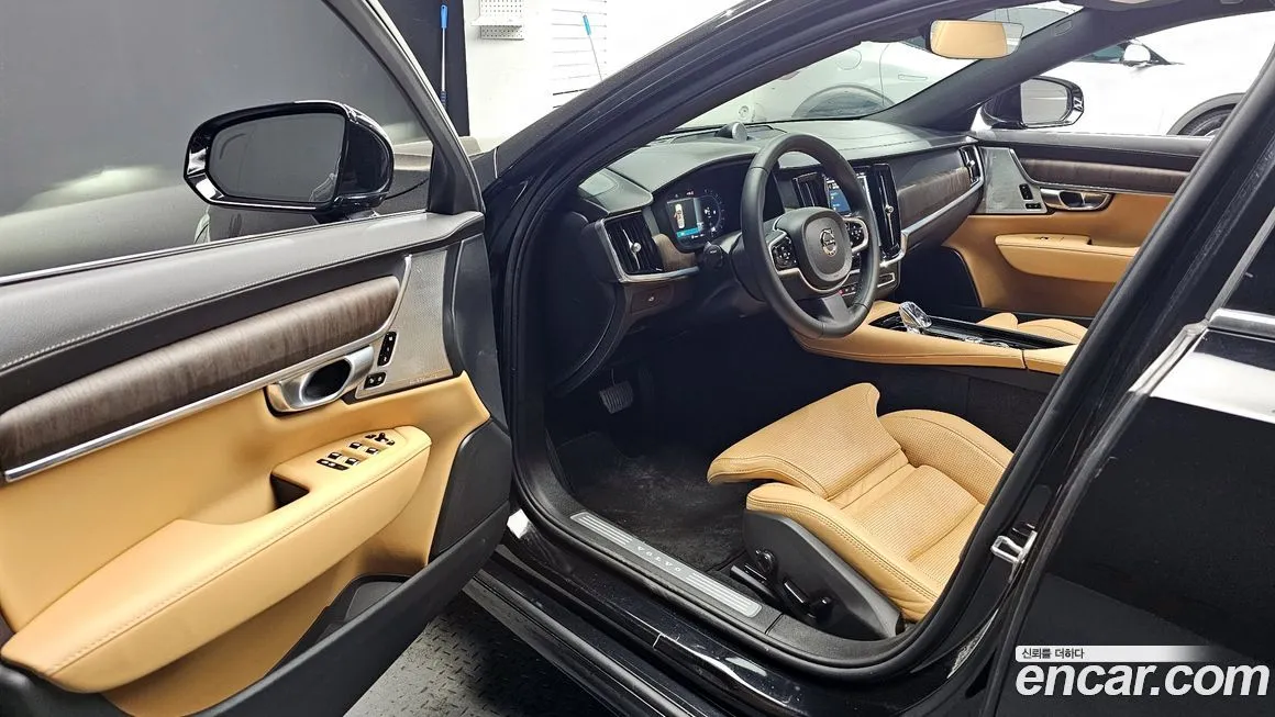 Volvo S90 2023 из KR, фото 9