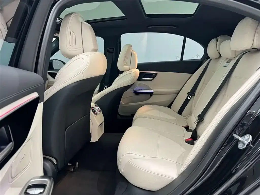 Mercedes-Benz C-Class 2023 из CN, фото 5