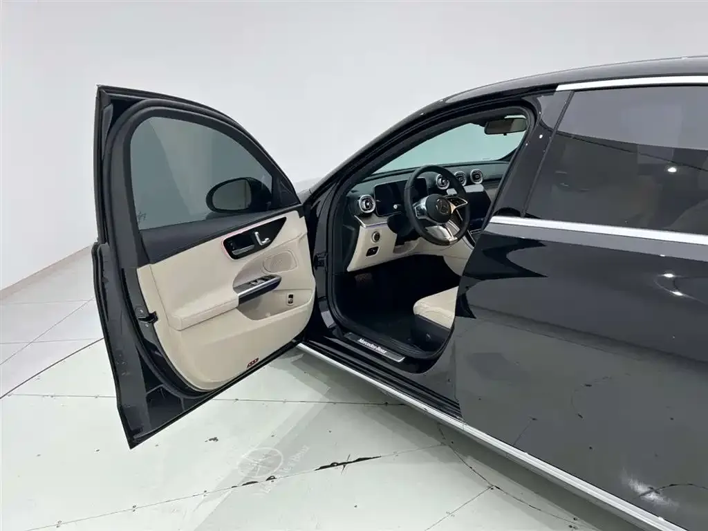 Mercedes-Benz C-Class 2023 из CN, фото 7