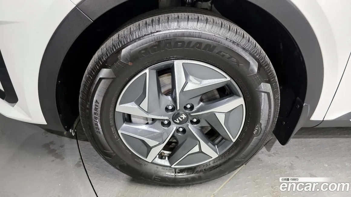 Kia Sorento — фото 10