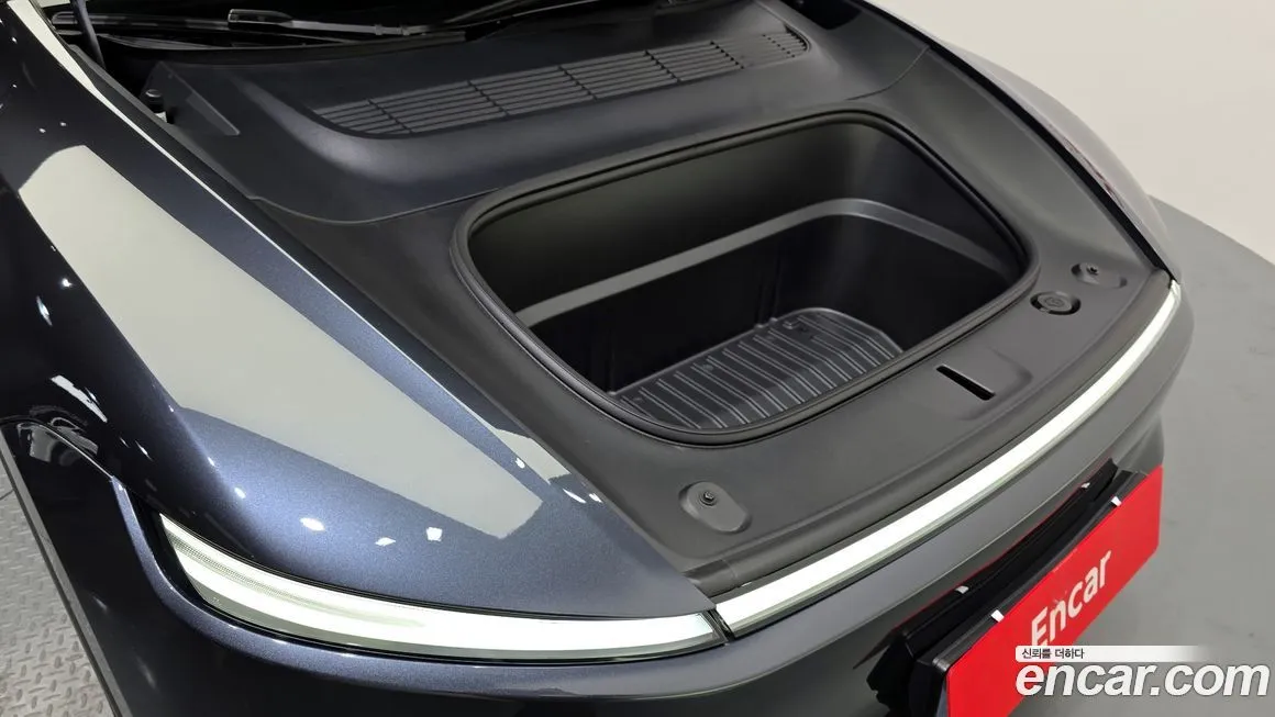 Tesla Model Y 2025 из KR, фото 6