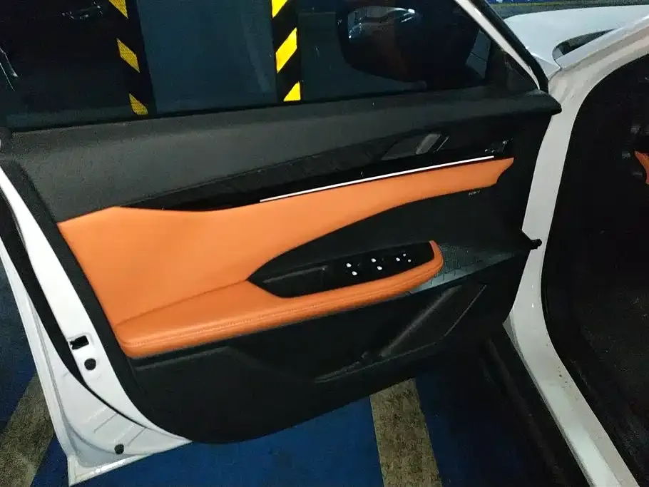Changan UNI-V 2024 из CN, фото 8