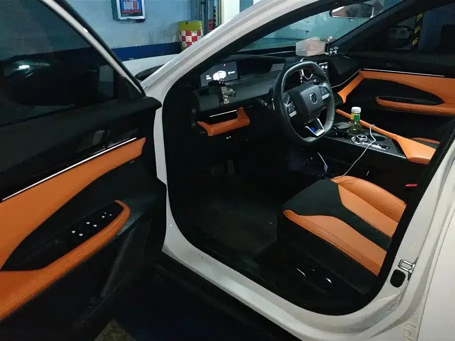 Changan UNI-V 2024 из CN, фото 5