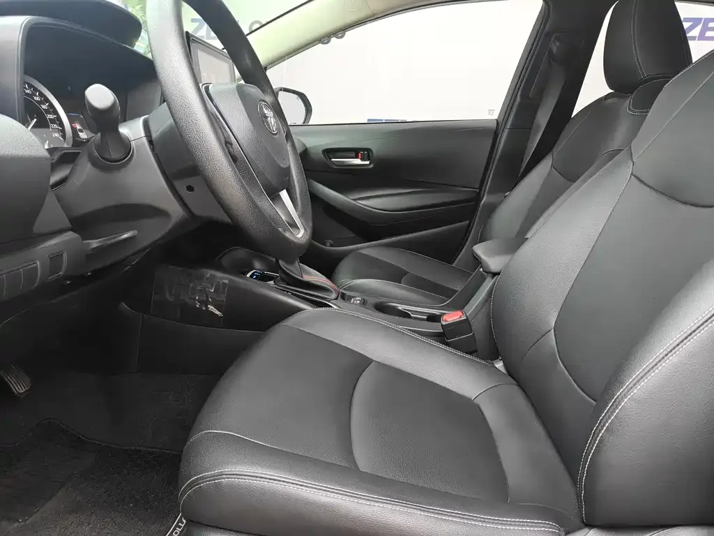 Toyota Corolla 2022 из CN, фото 2