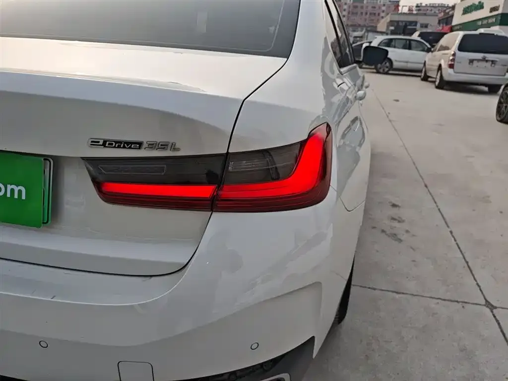 BMW i3 2023 из CN, фото 2