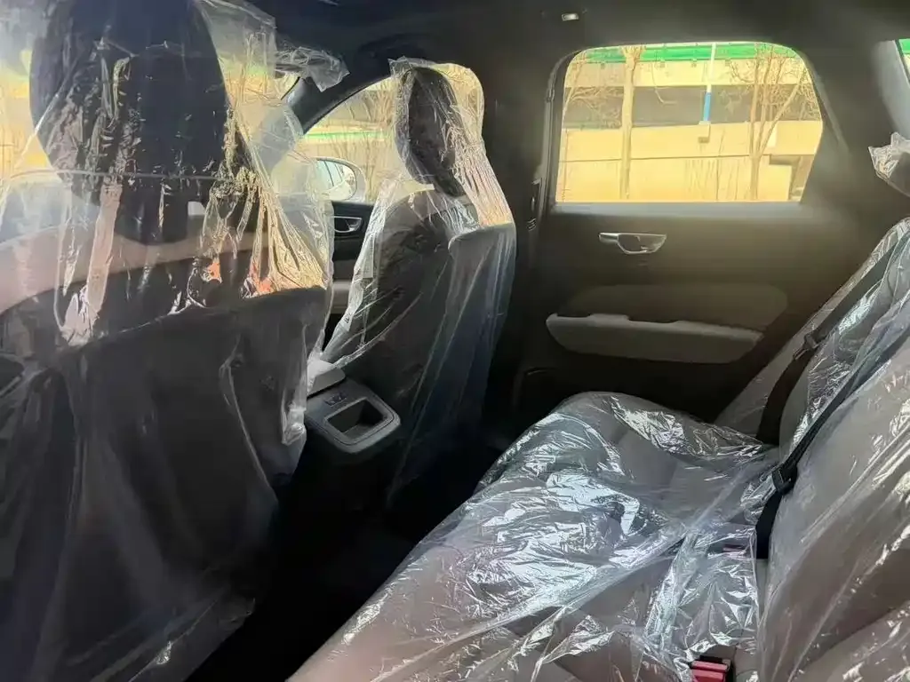 Volvo XC60 2026 из CN, фото 7