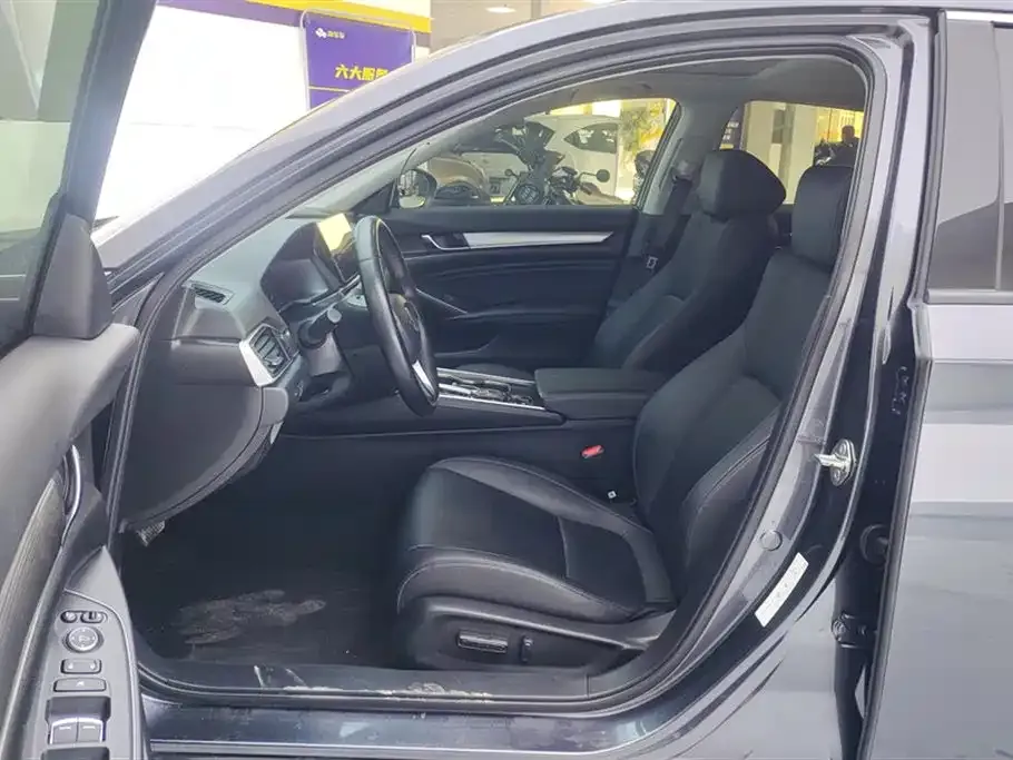 Honda Accord 2022 из CN, фото 10