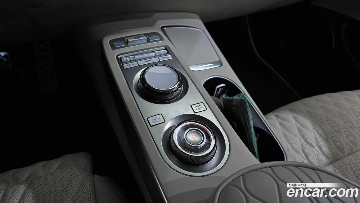 Genesis GV70 2024 из KR, фото 4