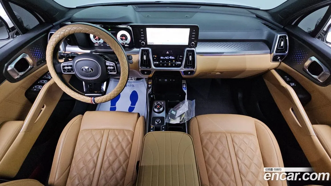 Kia Sorento — фото 6