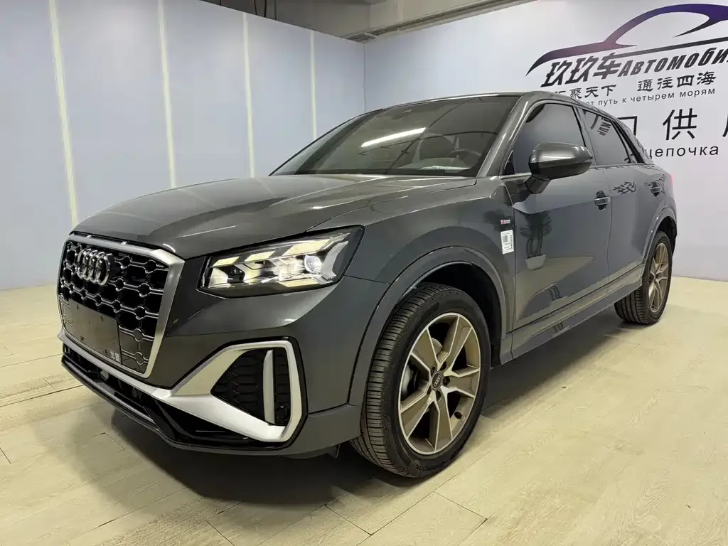 Audi Q2L 2022 из CN, фото 1