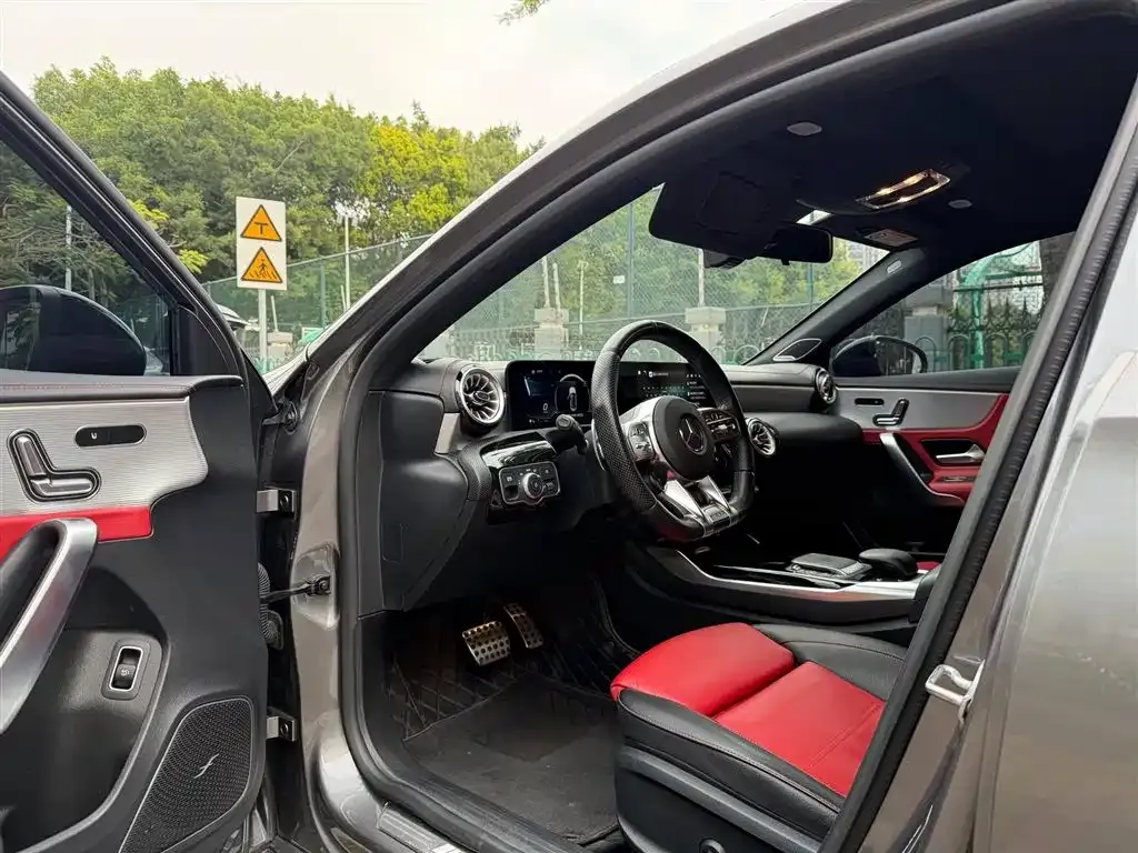 Mercedes-Benz A-Class AMG — фото 6