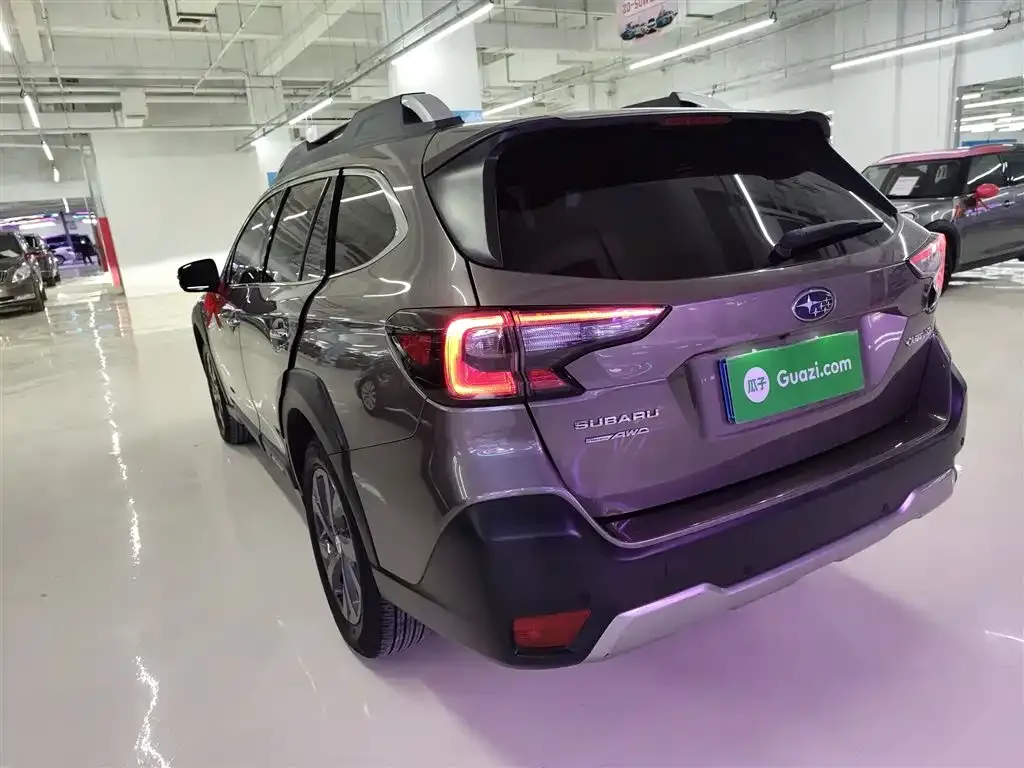 Subaru Outback 2021 из CN, фото 8