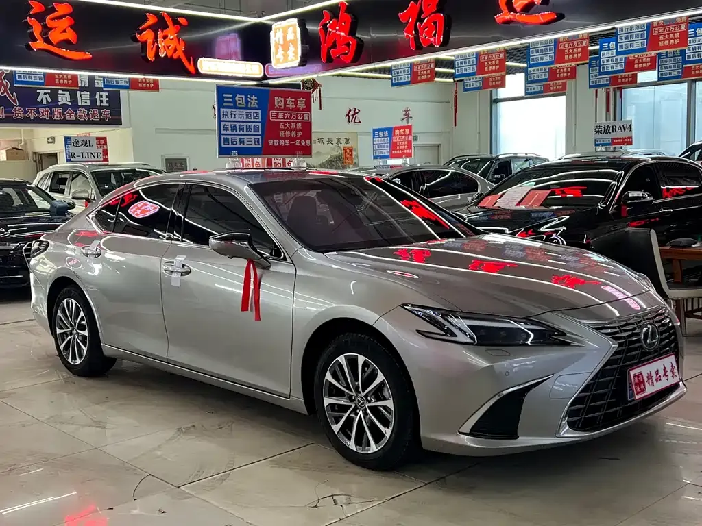 Lexus ES 2025 из CN, фото 4