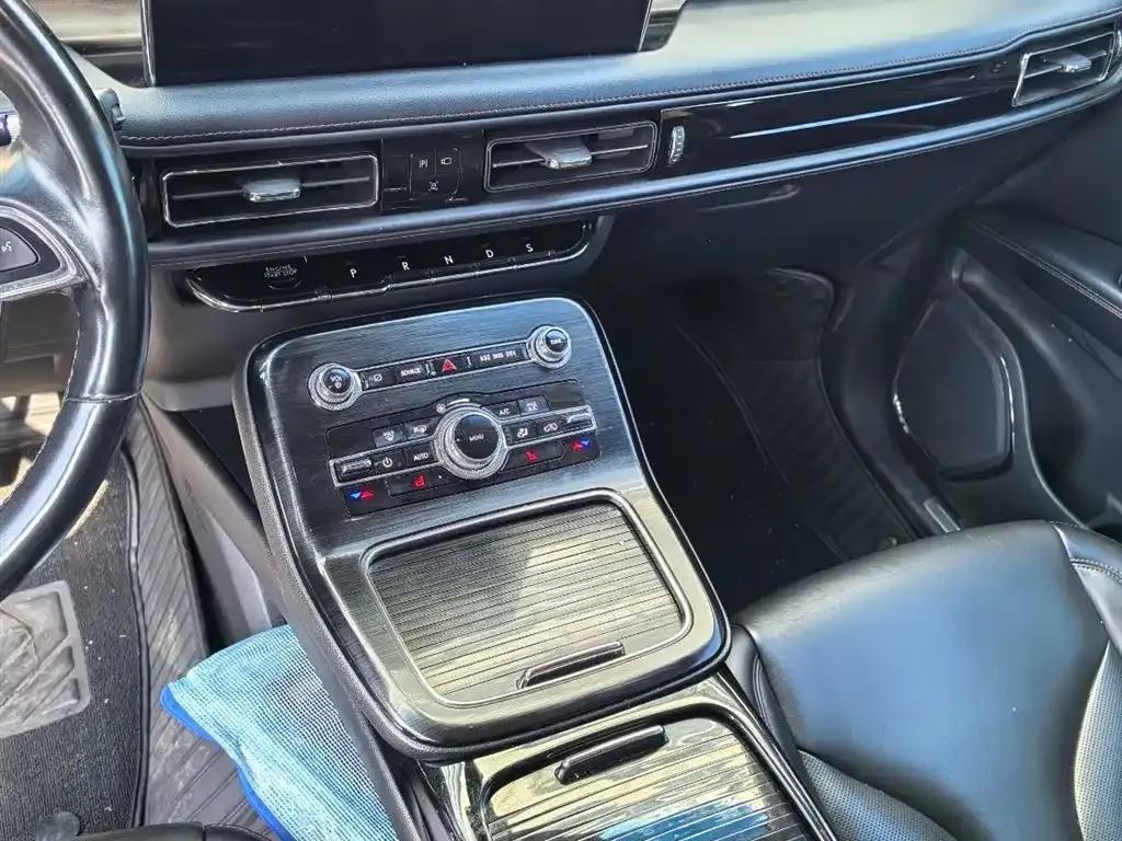 Lincoln Nautilus 2023 из CN, фото 5