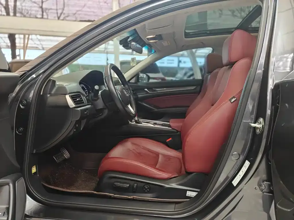 Honda Accord 2022 из CN, фото 9