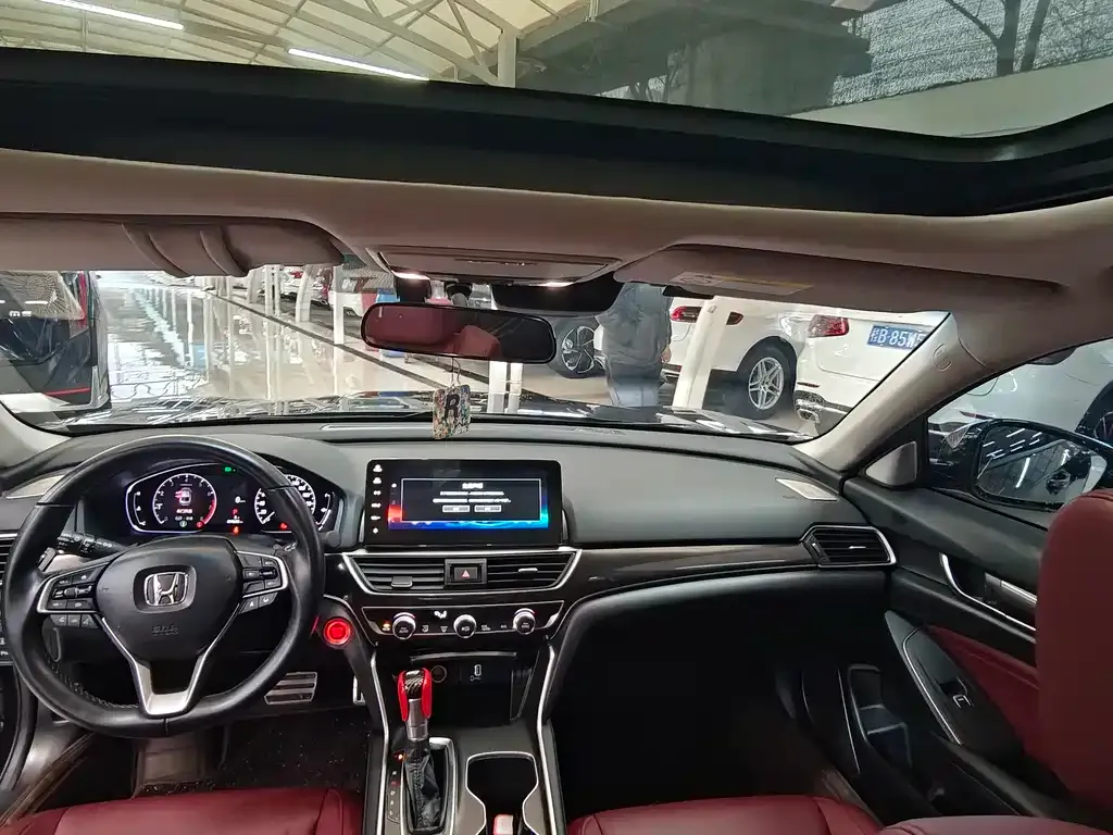 Honda Accord 2022 из CN, фото 8