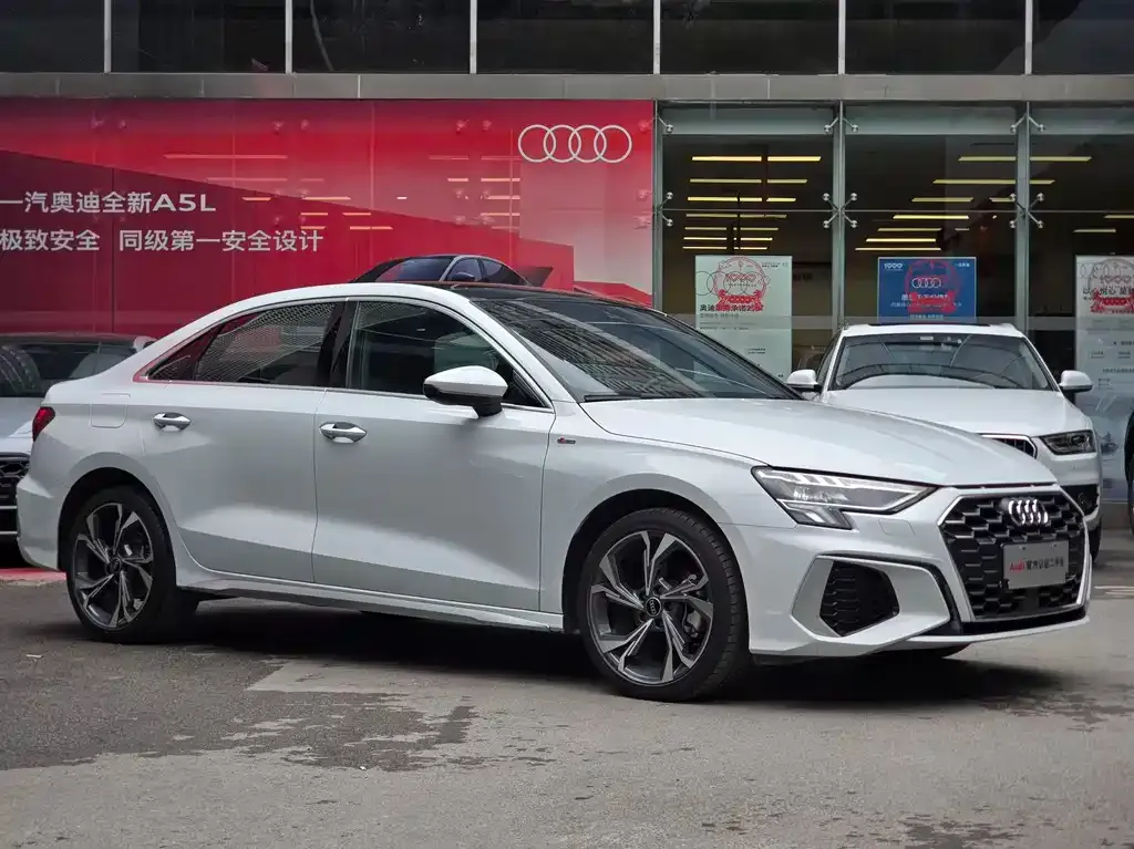 Audi A3 2023 из CN, фото 9